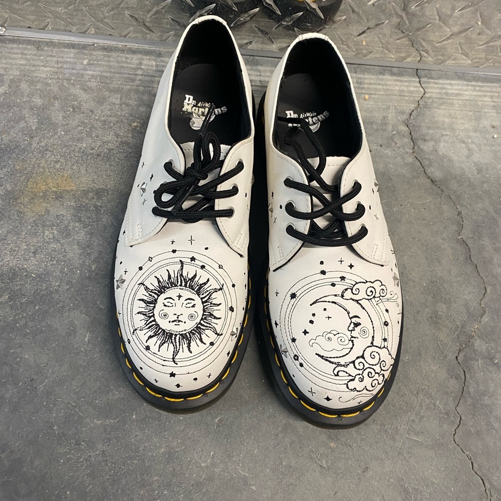 Dr. Martens Celestial White and Black Shoes -like new
